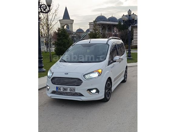 Sahibinden Ford Tourneo Courier 1.0 EcoBoost Titanium Plus 2023 Model