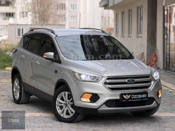 2017 FORD KUGA 1.5 TDCİ STLYE OTM.VİTES HATASIZ