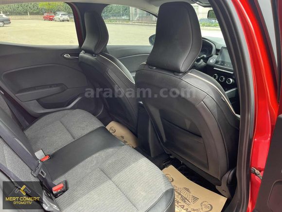 2023 RENAULT CLIO 1.0 TCE ICON DÜŞÜK KM