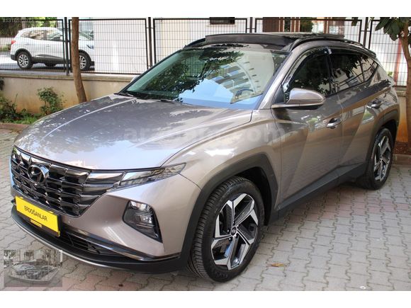 2022_HYUNDAİ_TUSCON_1,6 CRDİ_ELİT PLUS_4X4_38,000KM DE