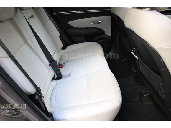 2022_HYUNDAİ_TUSCON_1,6 CRDİ_ELİT PLUS_4X4_38,000KM DE