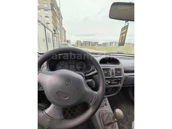 Sahibinden Renault Clio 1.4 RTA 2000 Model