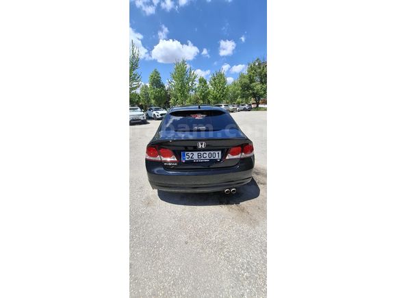 Sahibinden Honda Civic 1.6i VTEC Elegance 2010 Model