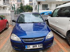 Öğretmenden Opel Corsa 1.2 Essentia 2004 Model