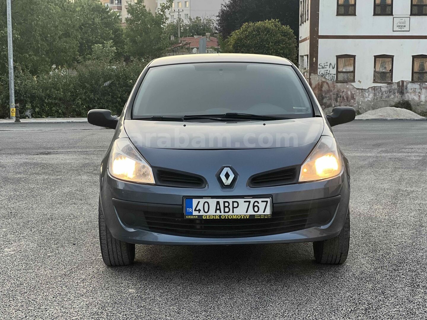 Galeriden Renault Clio 1.5 dCi Authentique 2007 Model Kırşehir 279.000 km Mavi 3