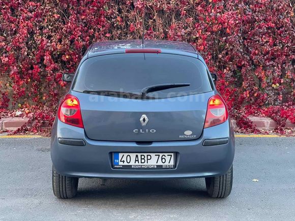 HECBEK CLİO 1.5 DCI PIRIL PIRIL MASRAFSIZ
