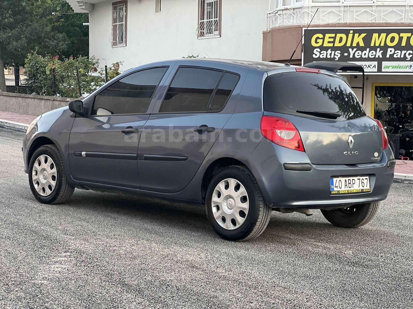 Galeriden Renault Clio 1.5 dCi Authentique 2007 Model Kırşehir 279.000 km Mavi 7