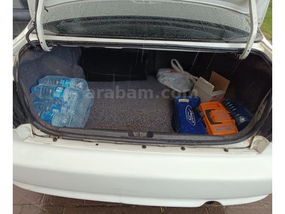 Memurdan Honda Civic 1.6 i ES 2000 Model