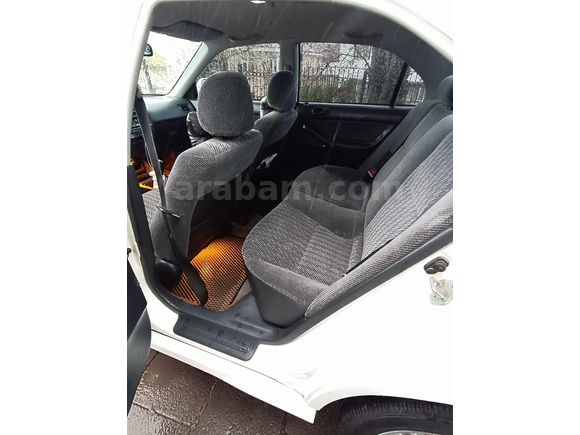 Memurdan Honda Civic 1.6 i ES 2000 Model