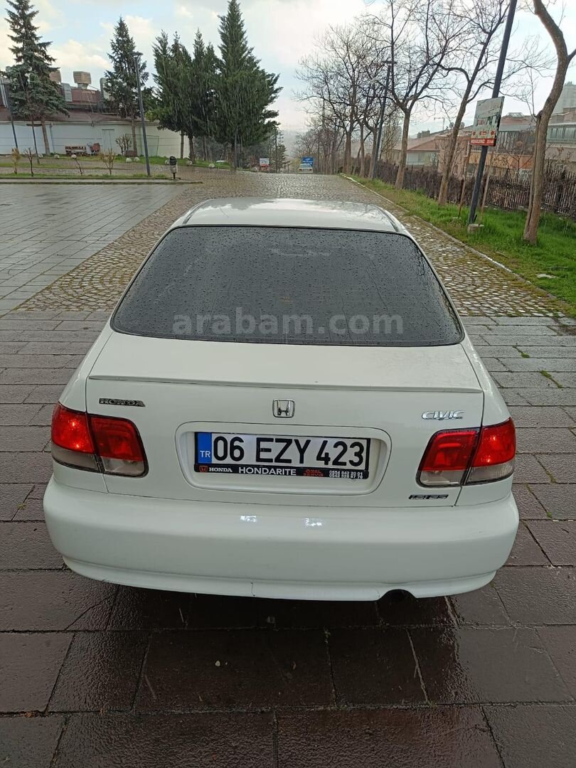 Memurdan Honda Civic 1.6 i ES 2000 Model 4