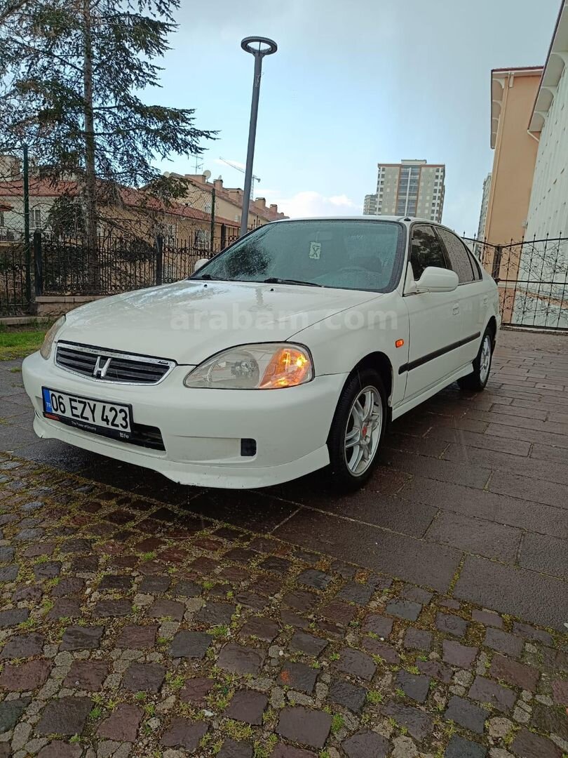 Memurdan Honda Civic 1.6 i ES 2000 Model 1