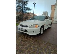 Memurdan Honda Civic 1.6 i ES 2000 Model