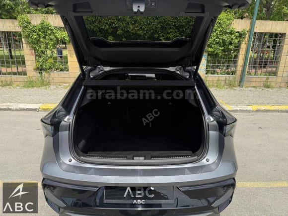 ?BC | 2024 MODEL RENAULT RAFALE 1.2 e-TECH ESPRIT ALPINE