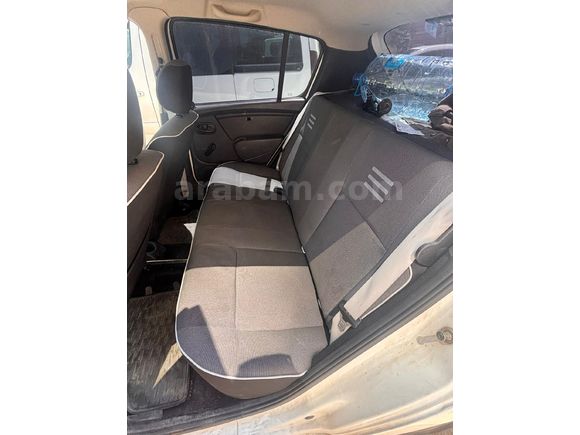 Sahibinden Dacia Sandero 1.2 Ambiance 2012 Model