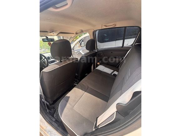 Sahibinden Dacia Sandero 1.2 Ambiance 2012 Model