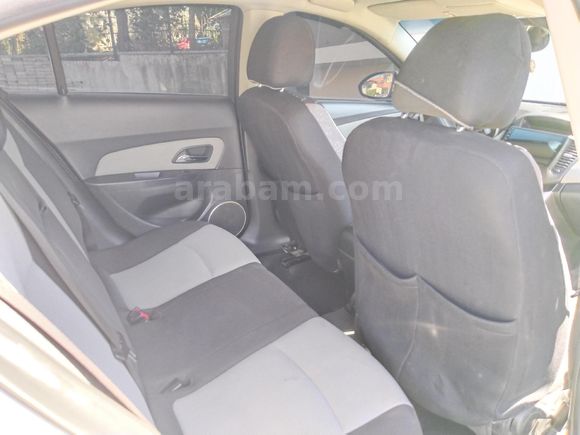 Sahibinden Chevrolet Cruze 1.6 LS 2011 Model