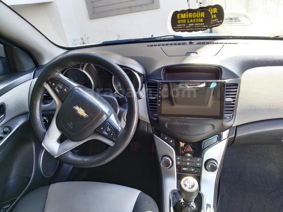 Sahibinden Chevrolet Cruze 1.6 LS 2011 Model