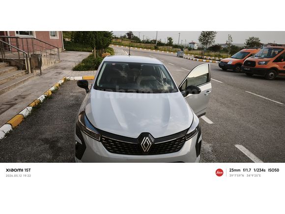 Sahibinden Renault Clio 1.0 TCe Evolution 2025 Model 