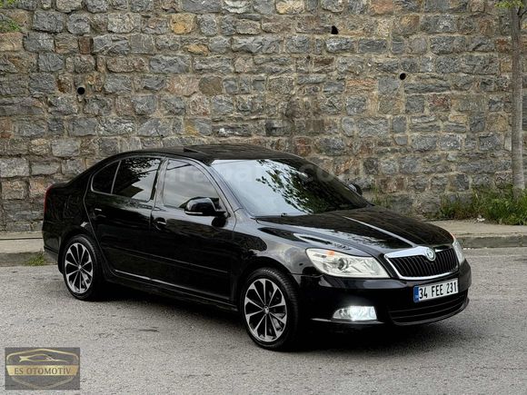 SKODA-OCTAVİA 1.6 TDI-2012-SUNROOF-KREDİ KARTINA 6/9/12 ! ! !