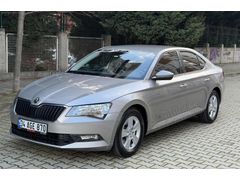 ÖZCAR ' dan Nadir Temizlikte SUPERB / 62.000 km / Dijital Klima