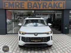 2025 VW TAYRON 1.5 ELEGANCE CAM TAVN+19'' JANT BOYASIZ 21.000 KM