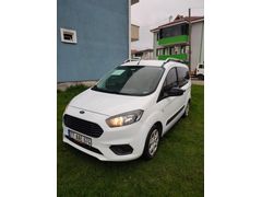 Sahibinden Ford Tourneo Courier 1.5 TDCi Journey Trend 2018 Model