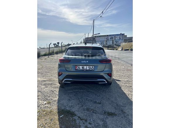 Sahibinden Kia XCeed 1.5 T-GDI Elegance Plus 2024 Model 