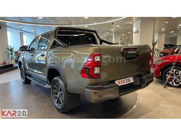 KAR GRUP TOYOTA-BYD YETKİLİ BAYİ'DEN HILUX 2.4 4X4 INVINCIBLE