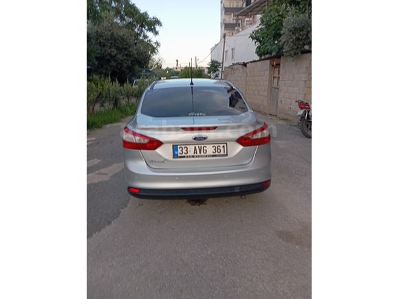 Sahibinden Ford Focus 1.6 Ti-VCT Style 2013 Model