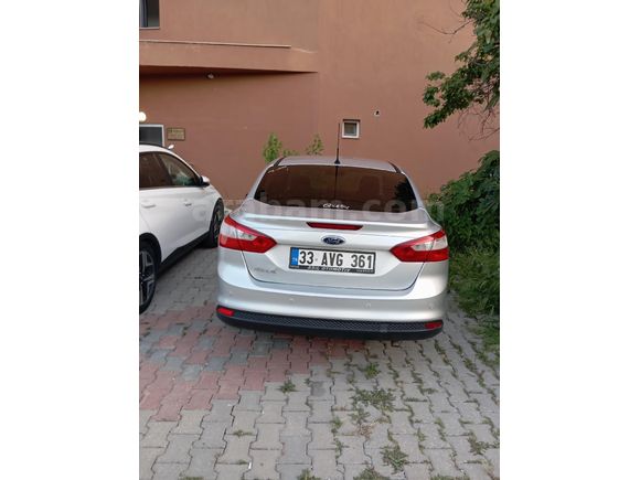 Sahibinden Ford Focus 1.6 Ti-VCT Style 2013 Model