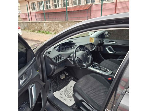 Sahibinden Peugeot 308 1.2 PureTech Style Tech 2020 Model 