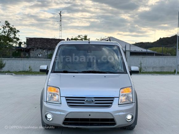 Sahibinden Ford Tourneo Connect 1.8 TDCI SWB Silver 2012 Model  246.000 km Gri