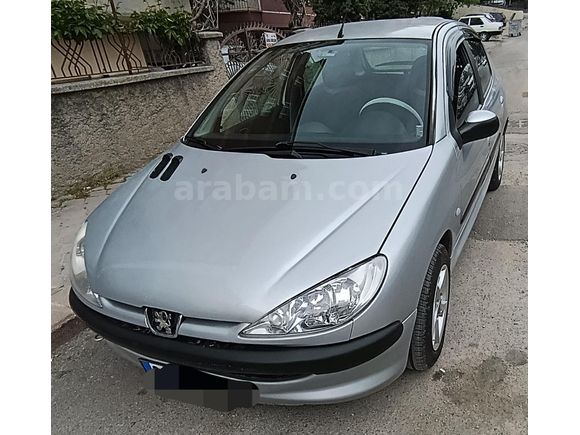 Peugeot 206 acil satlik araba ( pazarlik yapilir)