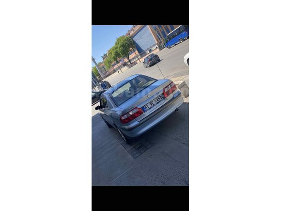 Sahibinden Mazda 626 2.0 2001 Model 