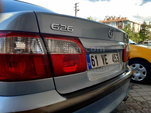 Sahibinden Mazda 626 2.0 2001 Model 