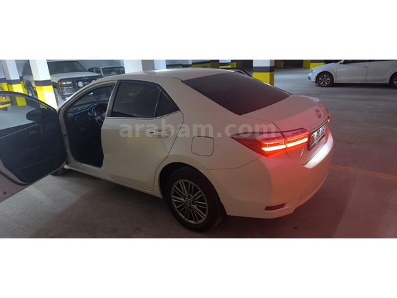 Sahibinden Toyota Corolla 1.4 D-4D Advance 2018 Model