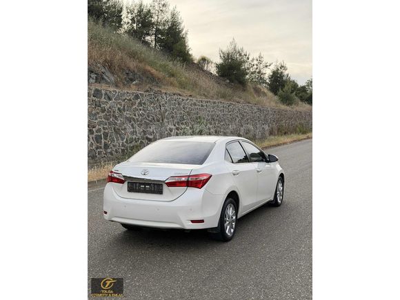 2015 MODEL TOYOTA COROLLA 1.4D-4D ADVANCE İLK SAHİBİNDEN