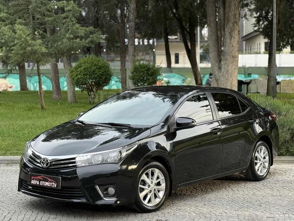 TOYOTA COROLLA 1.4D-4D OTOMATİK 200.000 KİLOMETRE ADVANCE TEMİZ