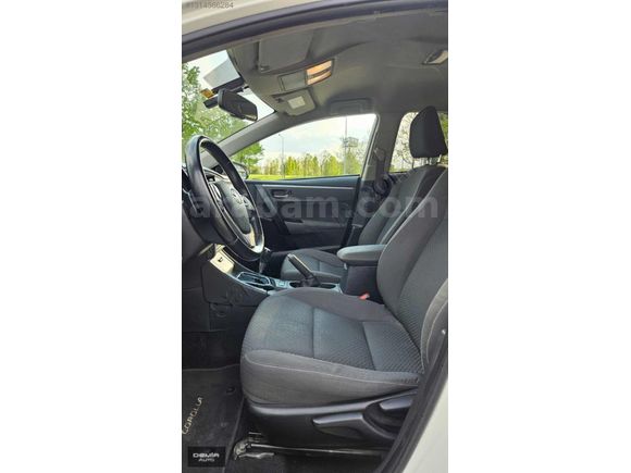 2016 Corolla 1.4 D-4D Advance Otomatik 200.000 KM