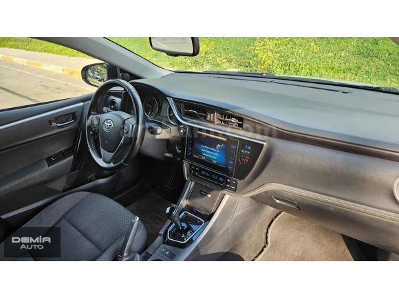 2016 Corolla 1.4 D-4D Advance Otomatik 200.000 KM