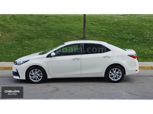 2016 Corolla 1.4 D-4D Advance Otomatik 200.000 KM