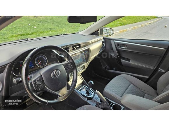 2016 Corolla 1.4 D-4D Advance Otomatik 200.000 KM