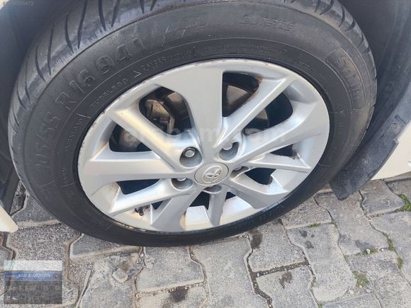 HATASIZ 2014 COROLLA ADVANCE 6 İLERİ
