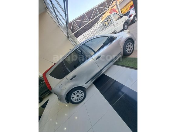 Galeriden Nissan Note 1.4 Visia 2010 Model Erzincan