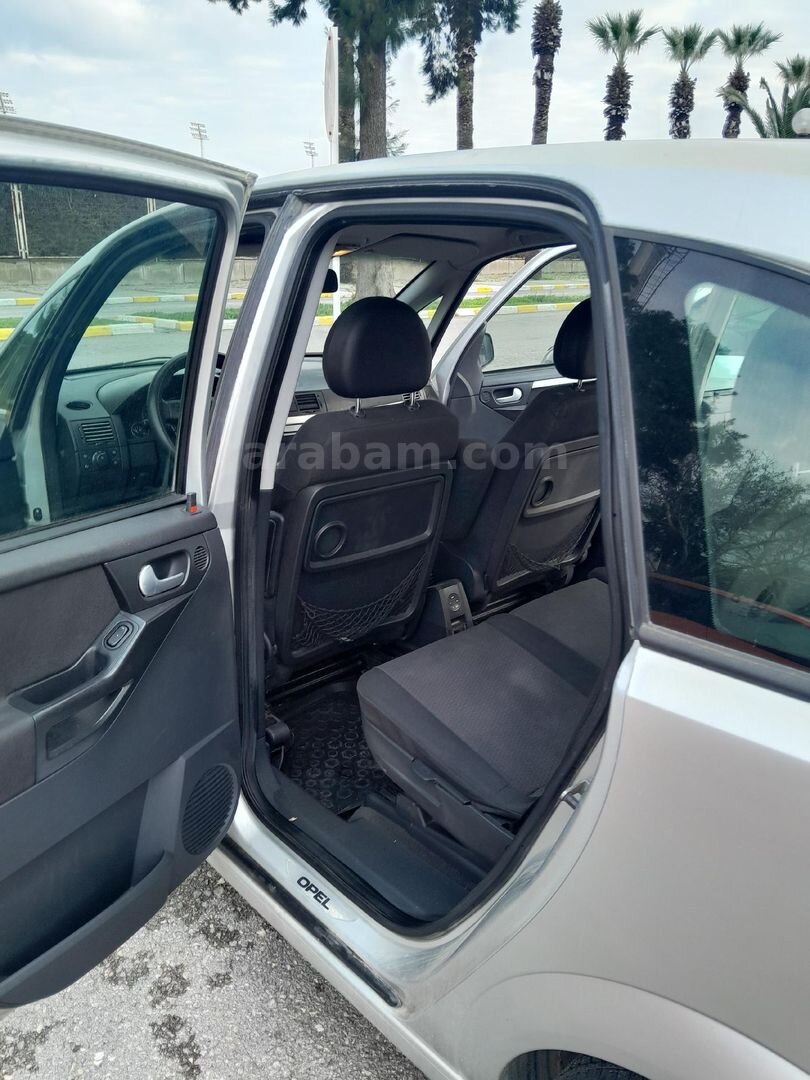 Sahibinden Opel Meriva 1.3 DTI Enjoy 2005 Model İzmir 234.000 km Gri 6