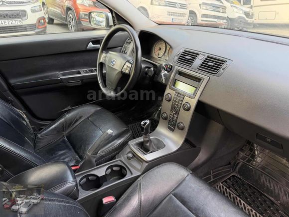 BAYRAMTEPE OTOMOTİV DEN 2005 VOLVO S40 1.6 D 260 KM
