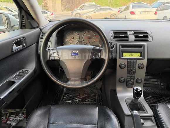 BAYRAMTEPE OTOMOTİV DEN 2005 VOLVO S40 1.6 D 260 KM