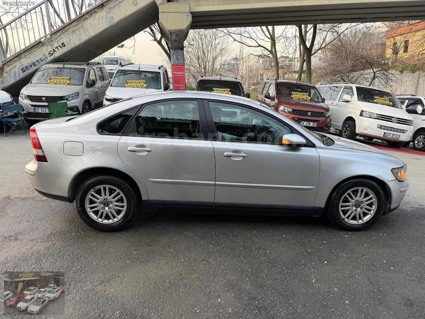 Galeriden Volvo S40 1.6 D 2005 Model İstanbul 260.000 km Gri 5