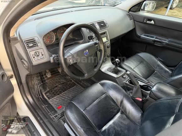 BAYRAMTEPE OTOMOTİV DEN 2005 VOLVO S40 1.6 D 260 KM