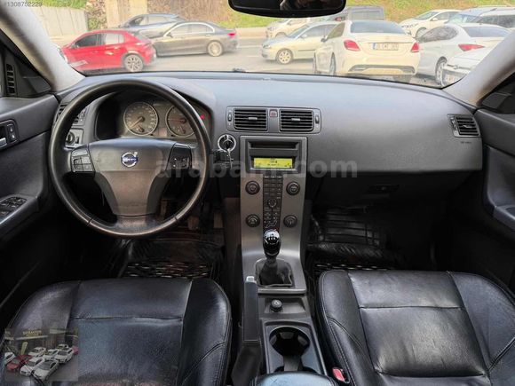 BAYRAMTEPE OTOMOTİV DEN 2005 VOLVO S40 1.6 D 260 KM